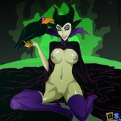 Diablo_(crow) Disney_(series) Drawn-Sex Maleficent_(character) Sleeping_Beauty_(film) // 1024x1024 // 239.9KB // jpg